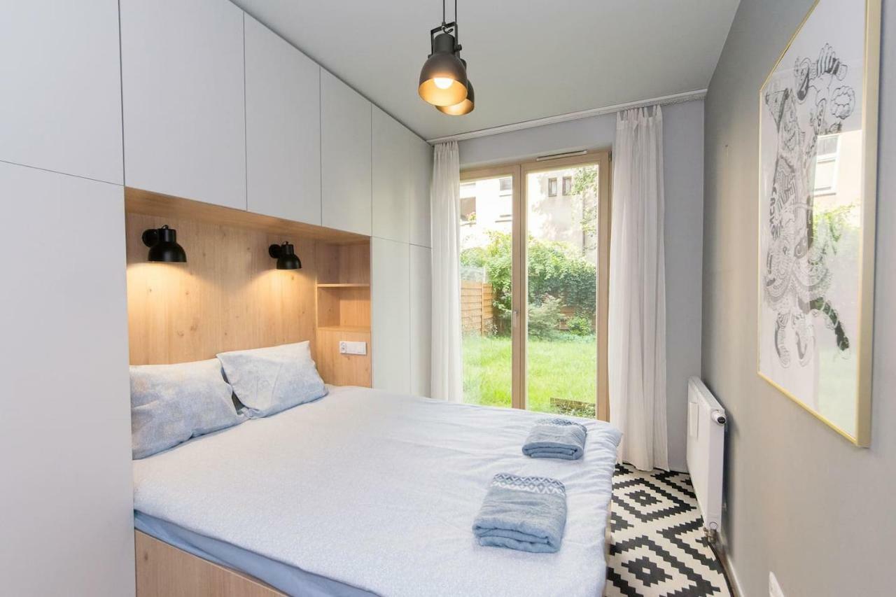 Apartament Private Garden In Center P4you Pl